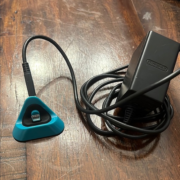 Nintendo Switch Lite Handheld Console Teal - Picture 13 of 16